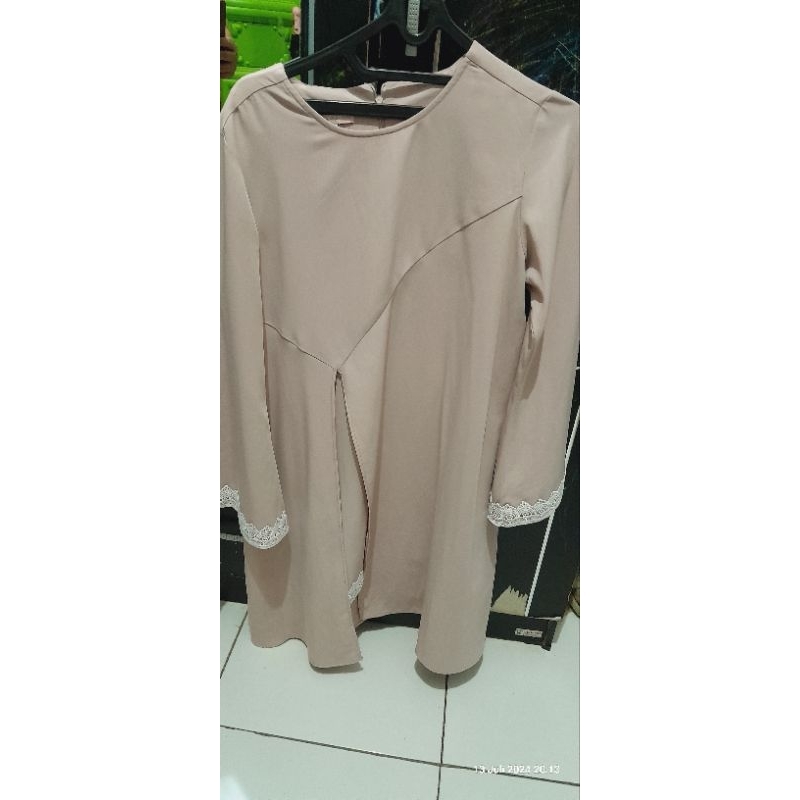 Tunik Preloved Merk Zoya