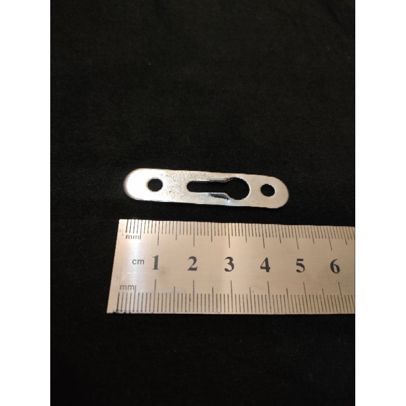 Huck Oval kecil (plat gantungan untuk rak dinding)