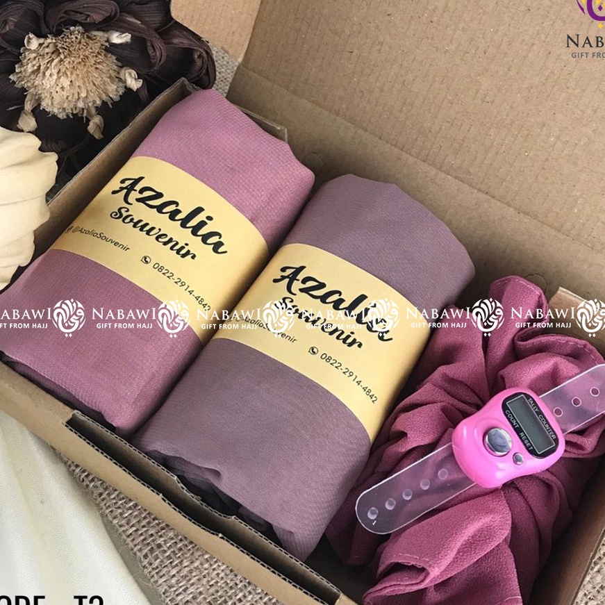 

FG2 Hampers Gift Box Jilbab Segiempat Hijab Kado Cewek Kado Ulang Tahun Wisuda Anniversary