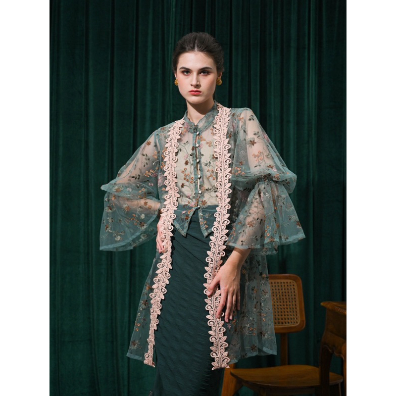 READY FOR RENT (SEWA KEBAYA) JALEELA SAMARAA GREEN FULL SET (KEBAYA KONDANGAN / MODERN / LAMARAN / W
