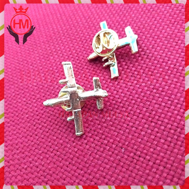 Miniatur Pesawat Hercules Pin Pesawat Hercules - Pin Bahan Kuningan - Harapan Mulya