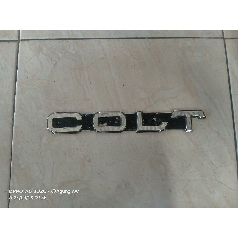 Emblem colt t120 lama