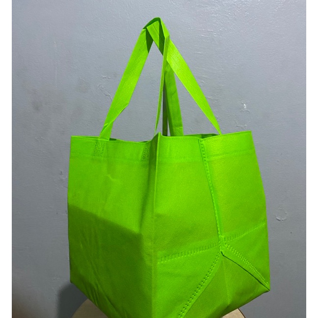 

KP8 1 Pack 6 Pcs Goodie Bag Tas Hajatan 22x22 Tinggi 25 Cm Tas Nasi Box Tas Hajatan Tas Souvenir Tas Seminar Tas Spunbond Tas Hampers Tas Berkatan Tas Walimatul Tas GoGreen Tas Ramah Lingkungan