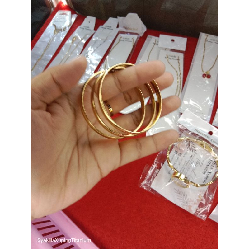 gelang keroncong isi 3 titanium anti karat