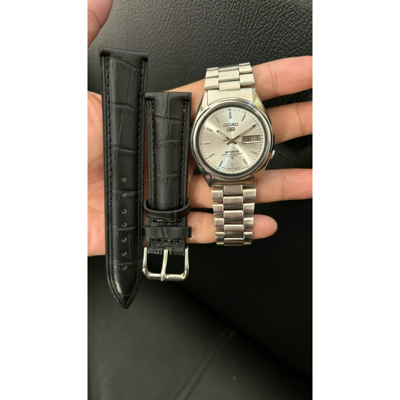 Jam Tangan Seiko 5 Caliber 7009 Silver Dial Second Original With Bracelet