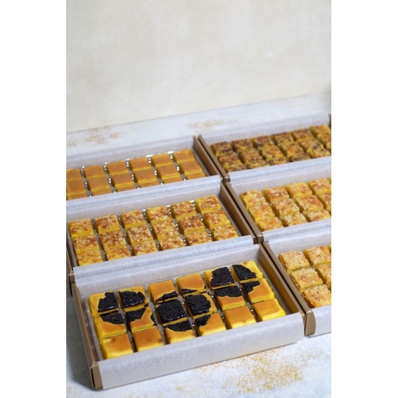 

Lapis Legit Mini 18pcs