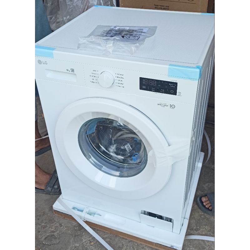 LG 7 kg Jambi fb1207s6w mesin cuci front loading inverter direct drive motor allergy care 6 dd motio