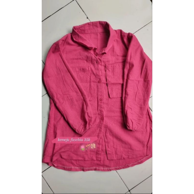 Kemeja fuschia