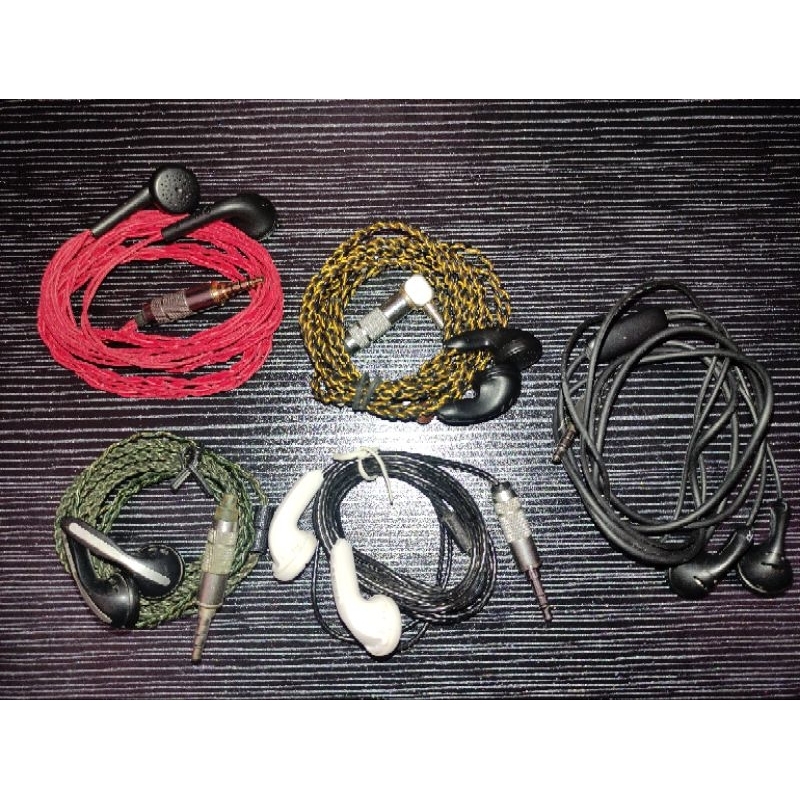 Earbuds Headset Recable Baca Deskripsi