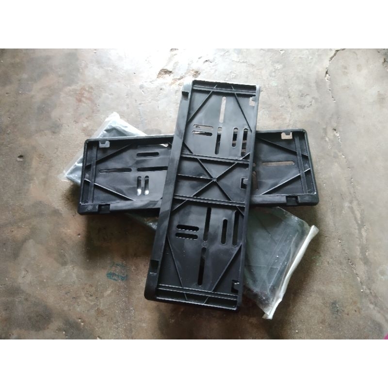 cover plat mobil tatakan plat mobil