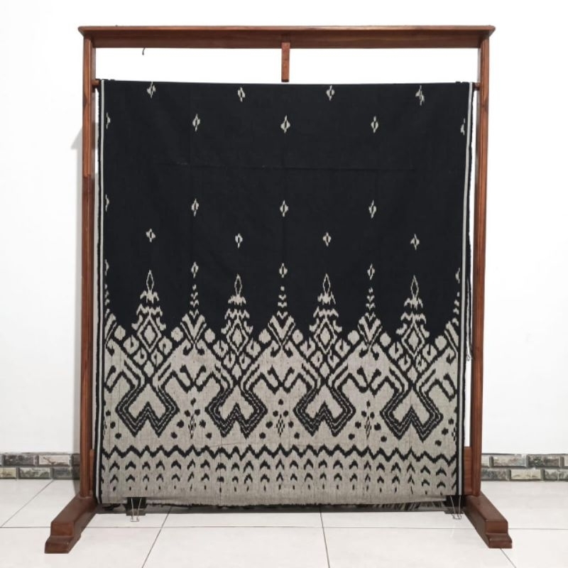 Kain Blangket Artomoro Ethnic