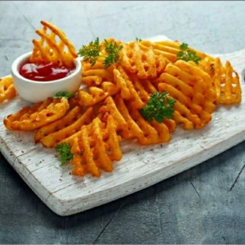 

Lamb Weston Crisscut Fries / Waffle French Fries / Kentang Waffle 2kg
