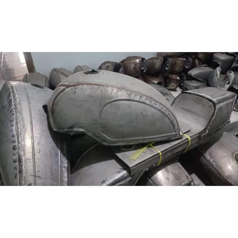 Tangki custome vixion old new japstyle custome