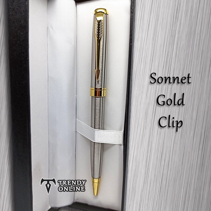 

Pulpen Model Parker Sonnet Stainless Steel Klip Emas FREE Grafir Nama dan Box Exclusif KODE K9C4