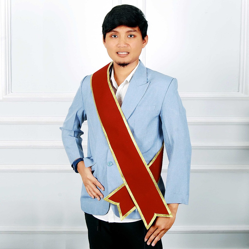 SELEMPANG WISUDA MAROON - GOLD POLOS TANPA BORDIR