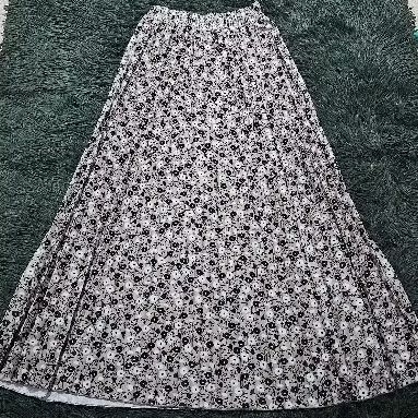 ROK PLISKET MOTIF BUNGA