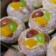 

donat fruty ( isi 6)