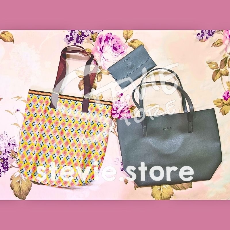 Totebag Tas Tote Silvertote Bag / Tas Slempang Lock&Lock X Didiet Maulana Limited Edition Lock n Loc