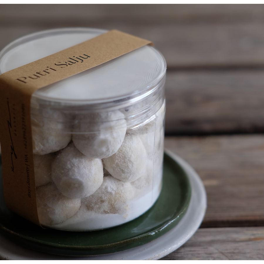 

Putri Salju XYZ Desserts
