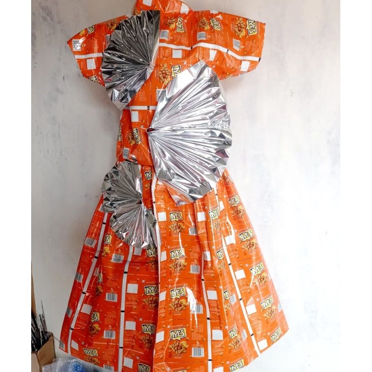 KODE F89P Baju Kostum Daur Ulang Dari Plastik Bekas Bungkus Makanan Kresek BISA REQUEST Dewasa Perem