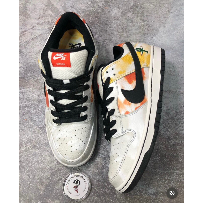 NIKE SB DUNK LOW Pro Rayguns TieDye White 2019 100% Original