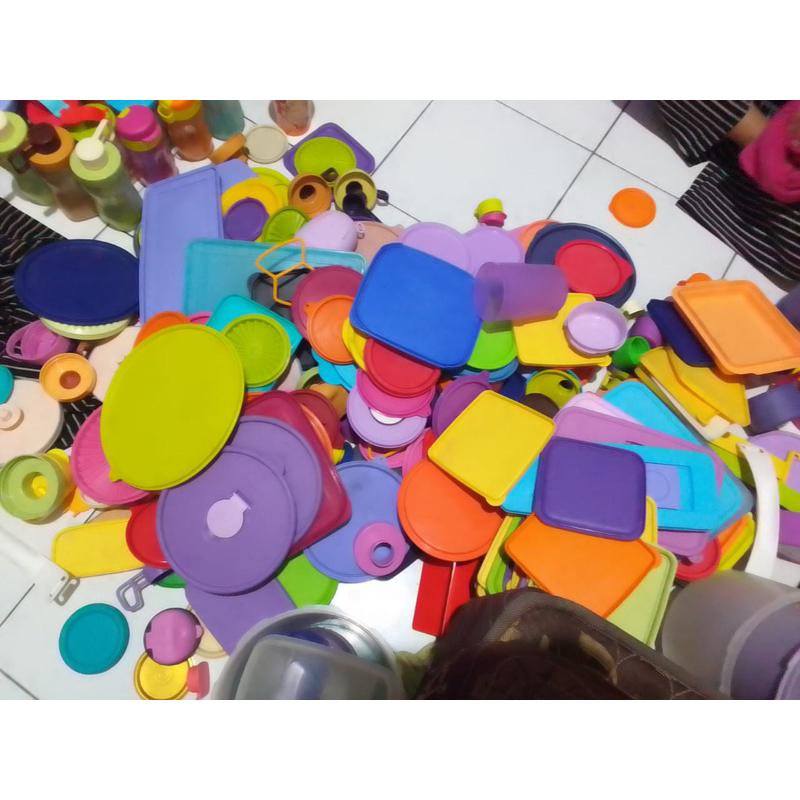 tutup tupperware second murah dan bagus tutup tupperware second seal tupperware