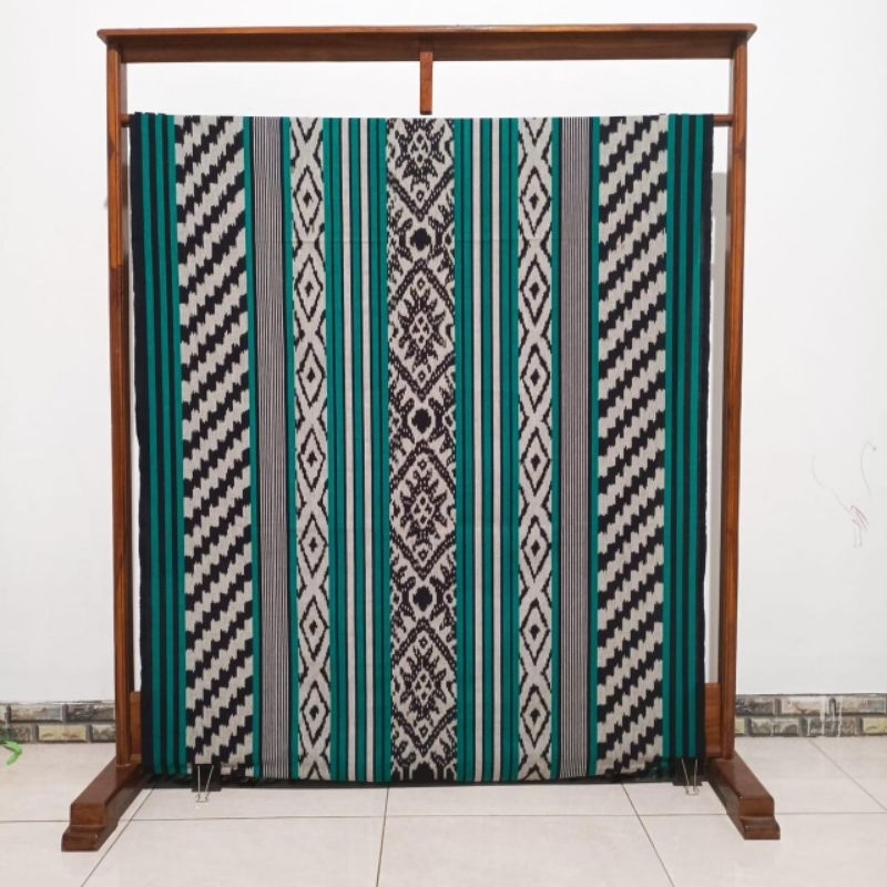 Kain Blangket Artomoro Ethnic