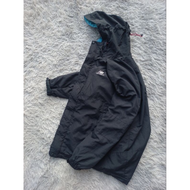 jaket outdoor nb