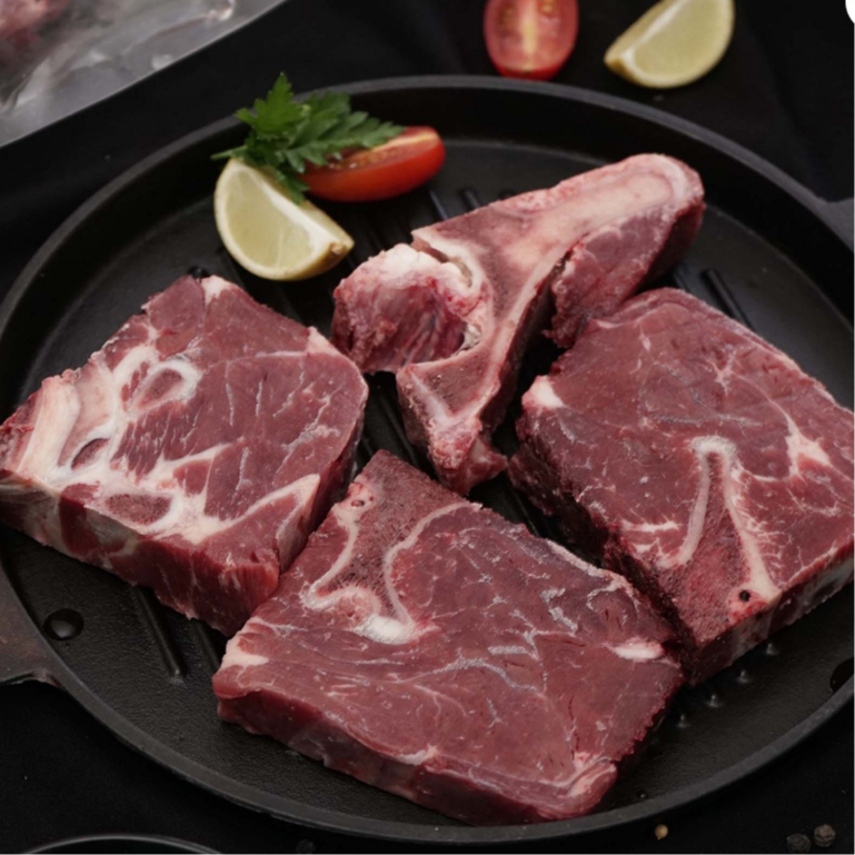 

Tulang Leher Sapi Super 1kg - Beef Neck Bone - Iga Gondrong - Tulang Leher Berdaging