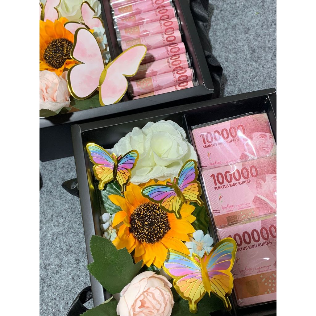 Box Buket Uang Asli Pecahan 100ribu (300rb, 500rb, 1jt, 1,5jt)Buket Uang Asli / Buket Wisuda / Buket