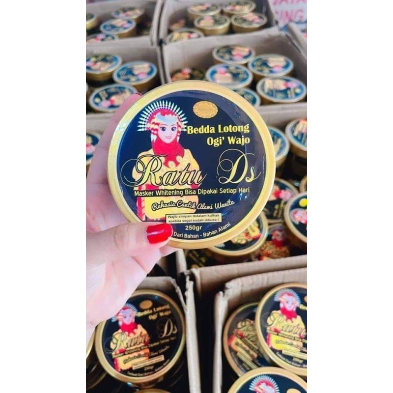LULUR DS BEDAK LOTONG ogi wajo Ratu DS/Lulur Ratu DS/Lulur Viral(BPOM) Terbukti Mencerahkan kulit