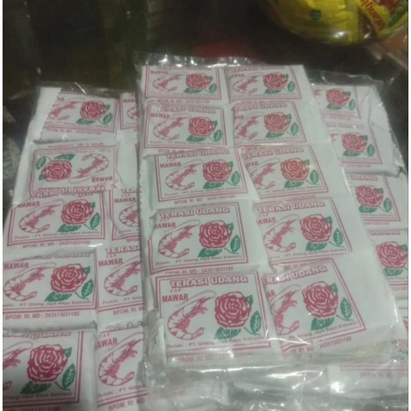 

Terasi udang cap mawar khas lampung 1pack isi 10pcs