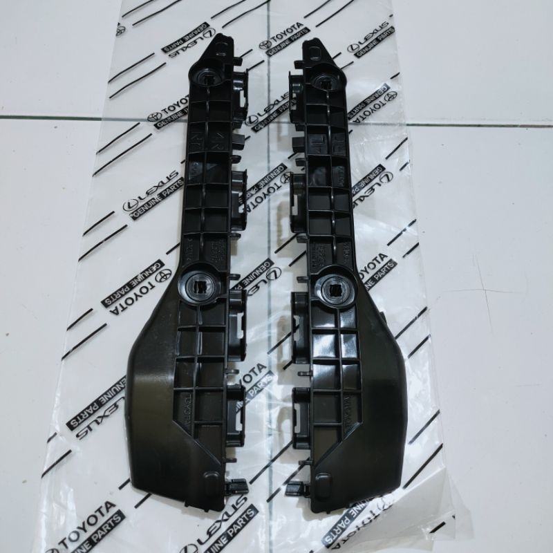 Bracket breket bumper bemper belakang Yaris (Yaris lele) original