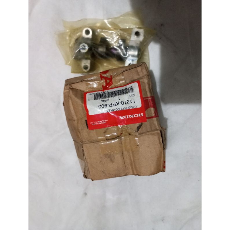 Noken As Camshaft Penggerak Piston Honda CBR 150 Thailand Original AHM