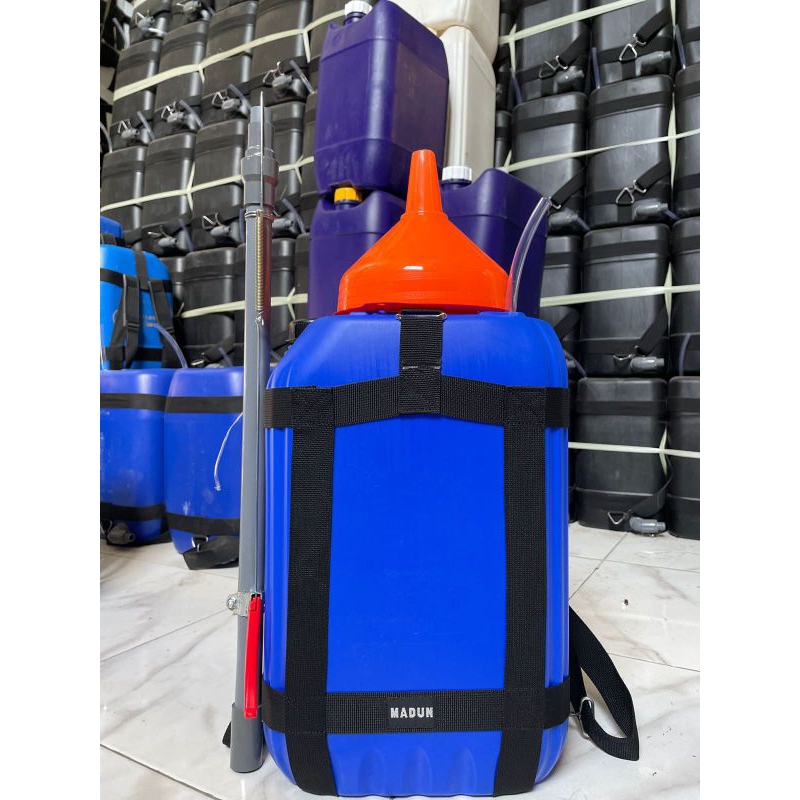 Alat kocor untuk pupuk cair ukuran 20 liter