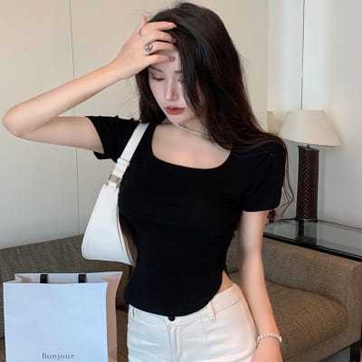 KAOS CROP TOP OVAL KOREA