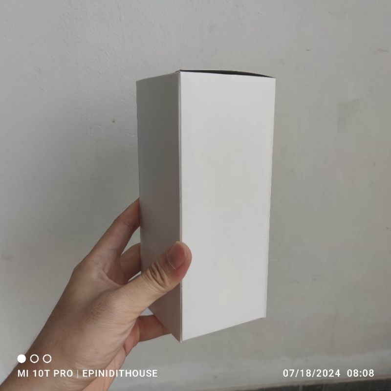 

Tambahan box kardus kotak untuk tumbler hadiah souvenir kantor ukuran 18,5 cm