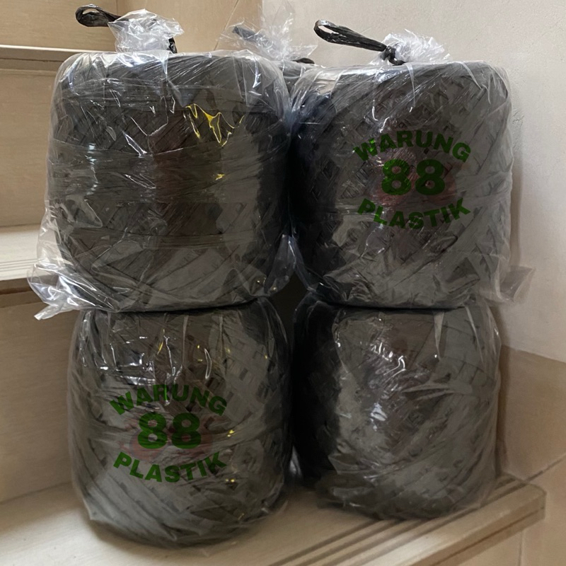 

TALI RAFIA HITAM 700GR | TALI RAPIA | TALI WARNA HITAM | TALI GULUNGAN | TALI HITAM