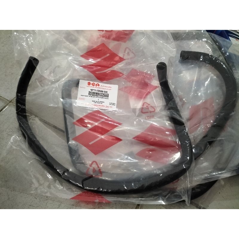 Hous selang pair Suzuki Skywave Hayate 18711-13H00-000 original SGP