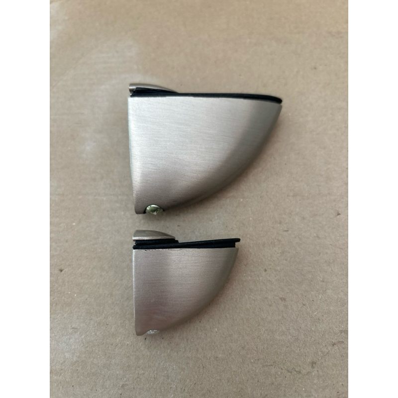 Ambalan Wastafel Penjepit Kaca / Kayu Sirip Hiu