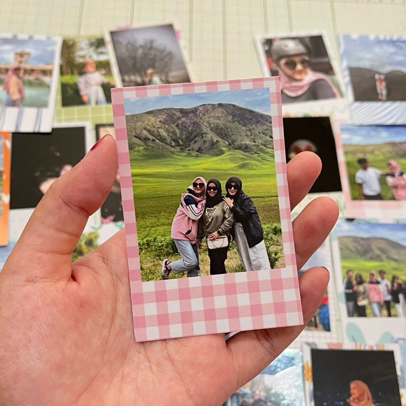 

HWL STUDIO - Cetak Polaroid Estetik