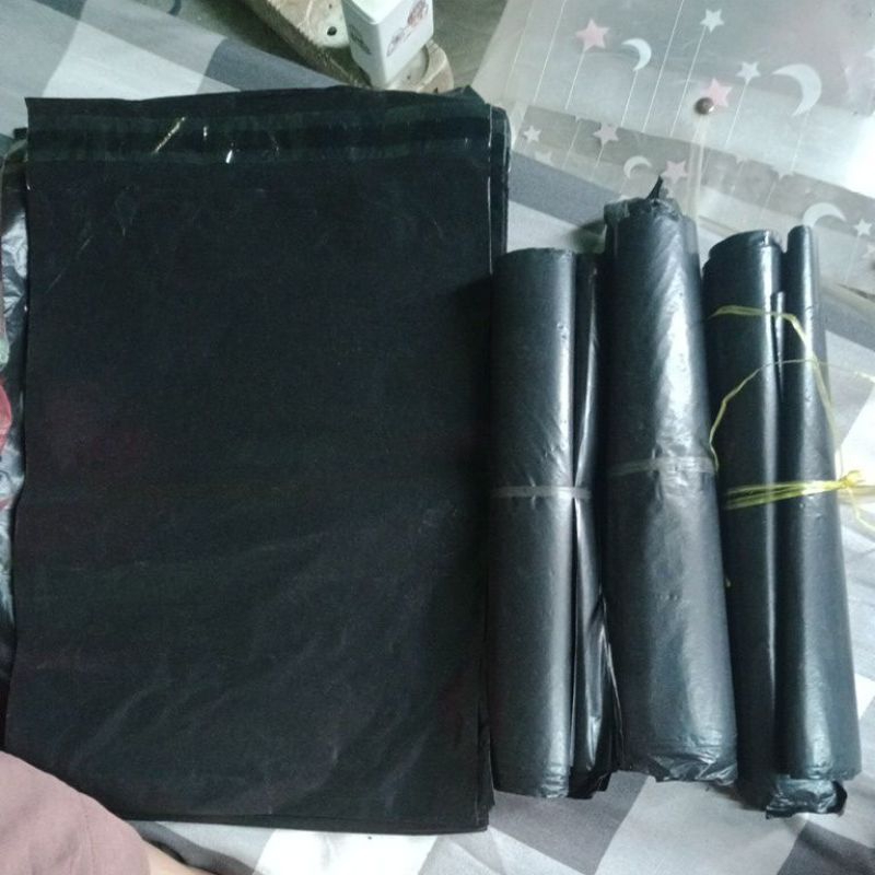 

plastik packing hitam isi 6
