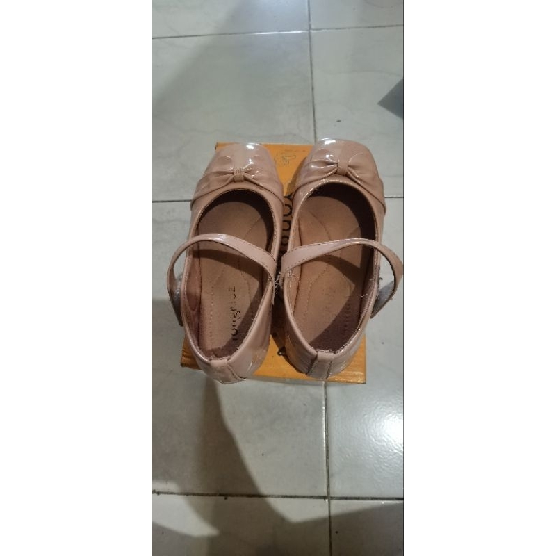 sepatu anak perempuan Yongkidz