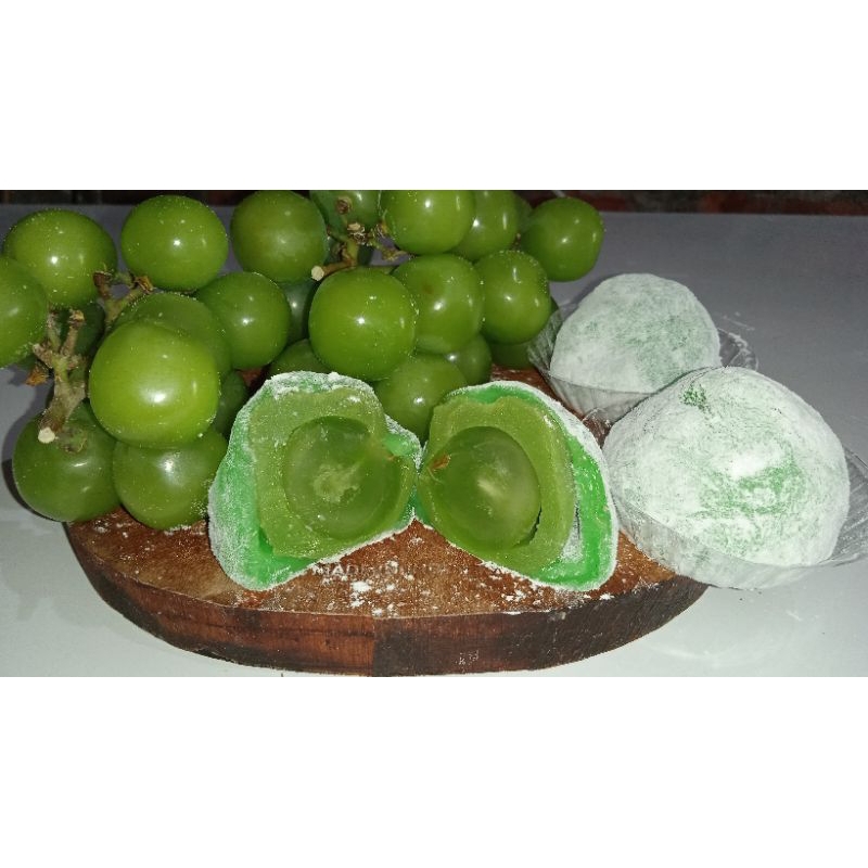 

Ichigo Daifuku Green Tea Anggur 1pcs