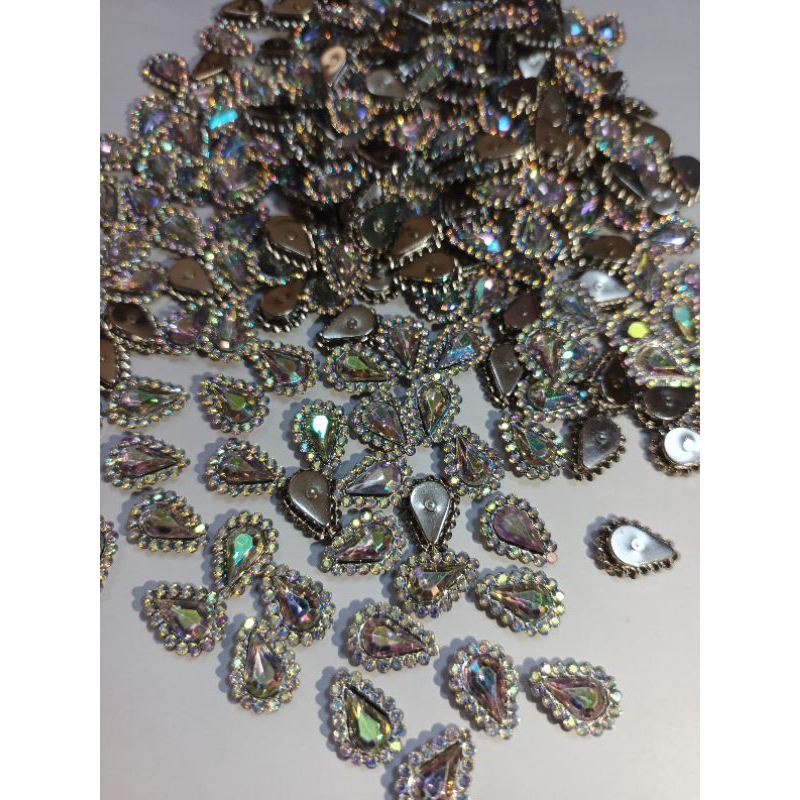 payet tetes cangkang pelangi /payet tetes / payet pelangi / cangkang tetes  cangkang pelangi.