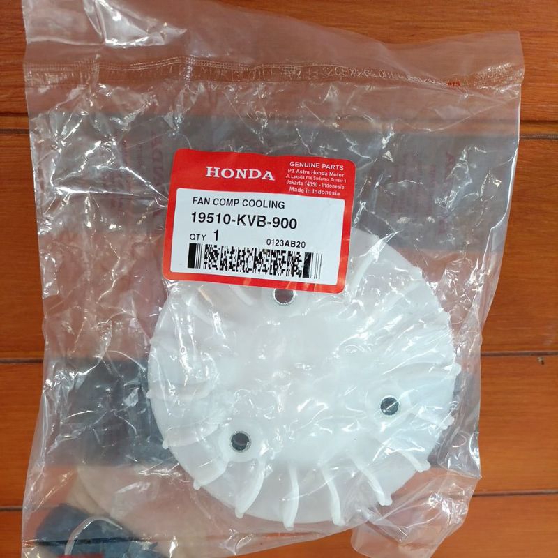 19510 KVB 900 KIPAS RADIATOR VARIO 110CW KARBU LAMA