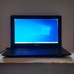 Notebook ASUS X200MA bekas,siap pakai