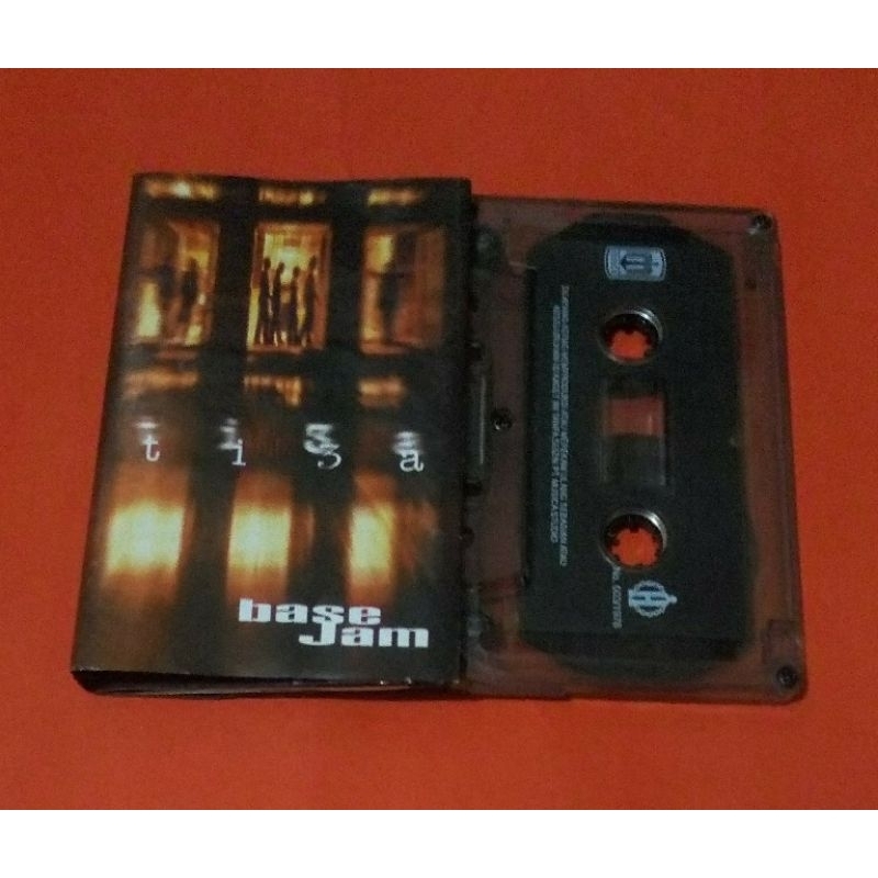 kaset pita Base Jam / Tiga