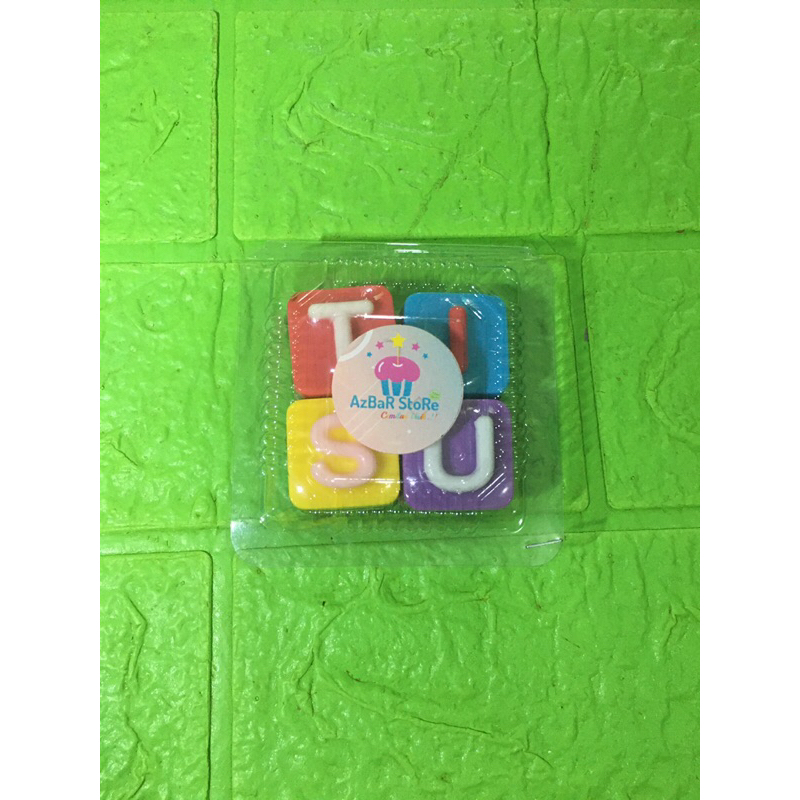 

Coklat Karakter Huruf Kemasan Mika isi 8 pcs