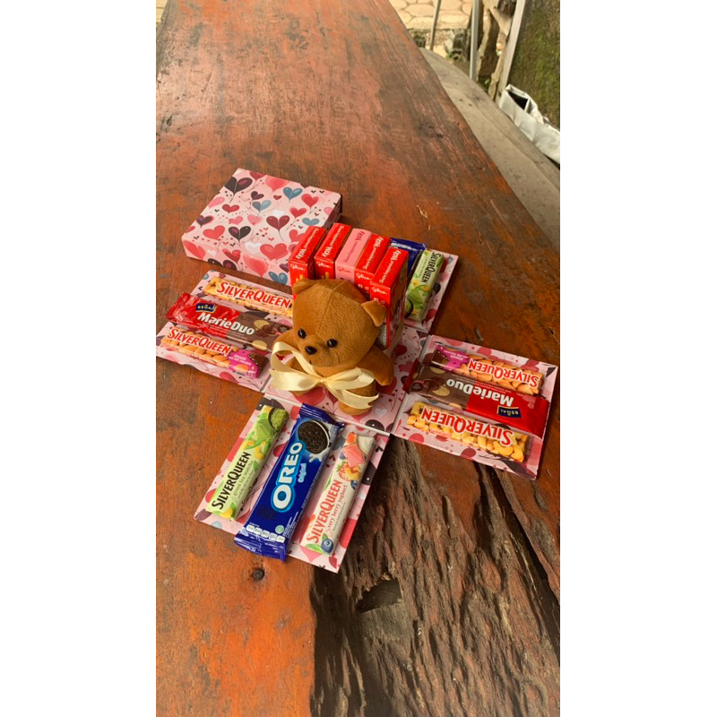 

G&C Surprise Gift Box Cokelat Silverqueen Boneka Tedy Bear